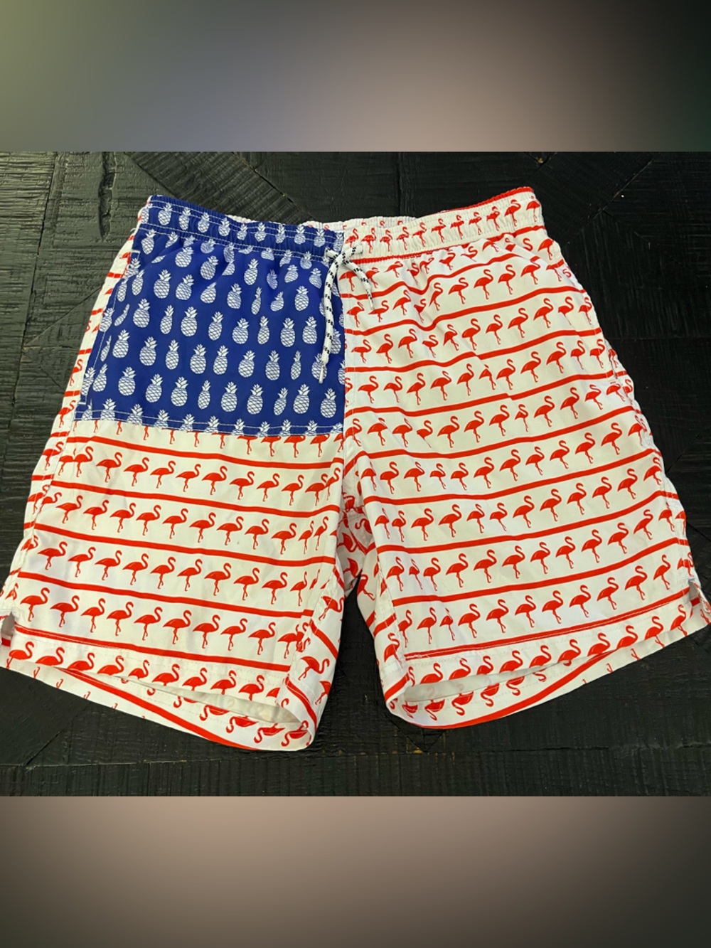 Maagic Men’s Swim Trunks in American Flag Colors Size L